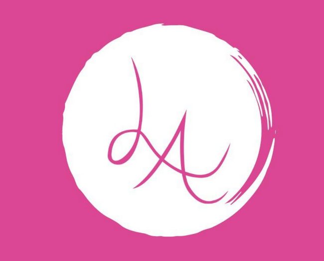 LIMPIEZAS AMPARO LOGO